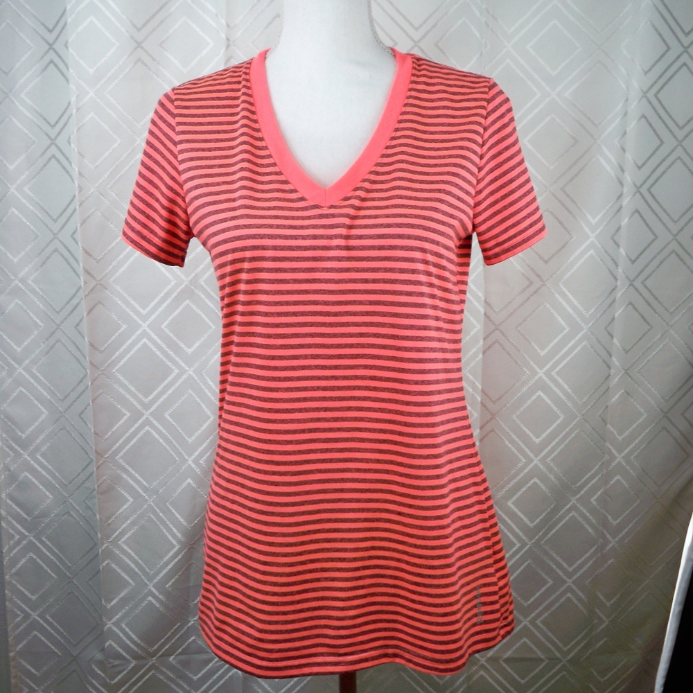 Reebok short sleeve medium active wear tee V neck